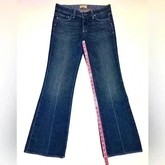 Classic Blue Women's Jeans - Picture 3 of 9